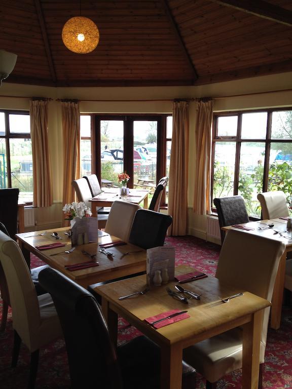The Lazy Otter Bed & Breakfast Stretham Eksteriør bilde